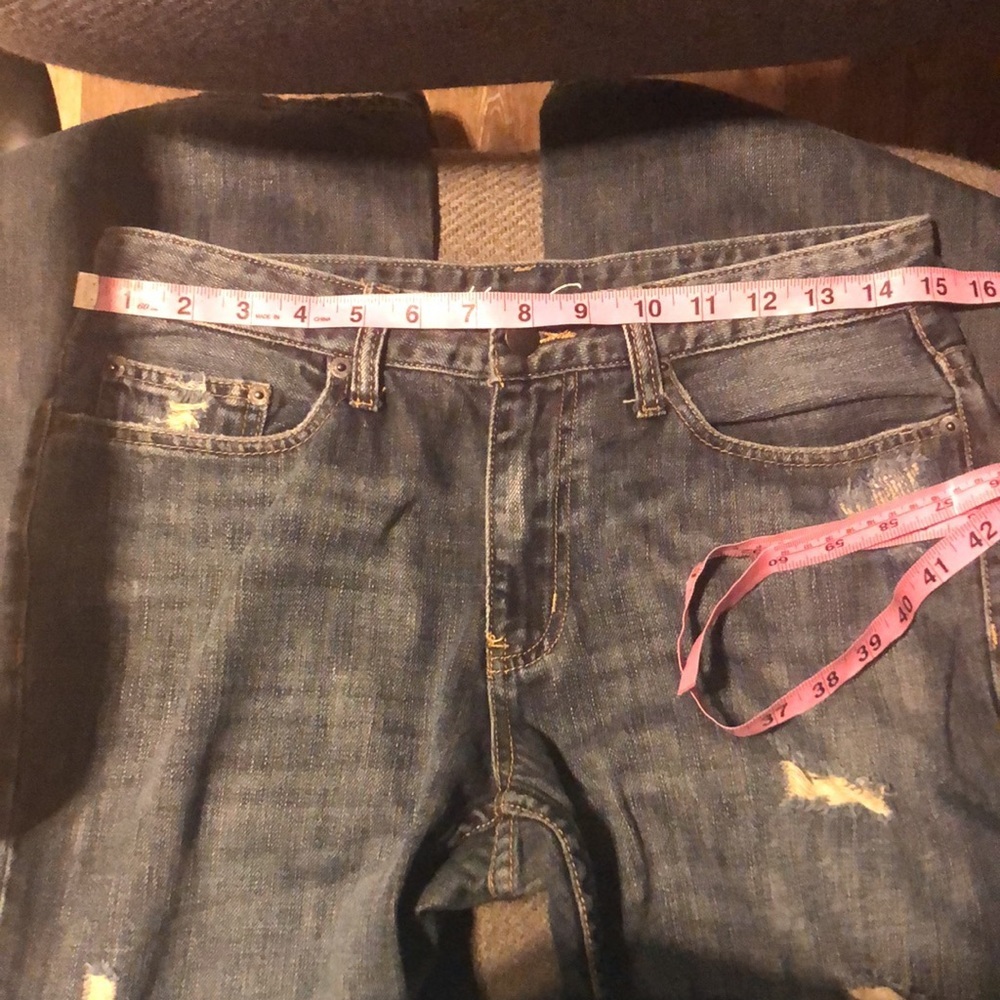 Kenneth Cole Distressed Jeans Medium Wash Jean - Picture 8 of 13